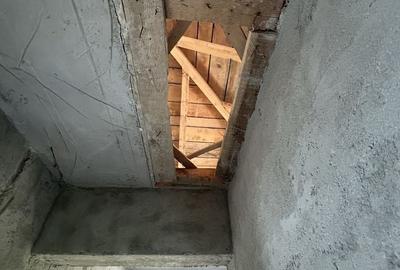 Casă cu 4 camere în Central - 14