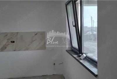 Casă cu Teren 270 Mp în Lumina - 2