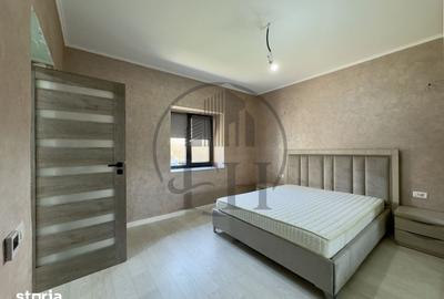 Casă cu 4 camere cu Teren 2561 Mp în Cobadin - 7