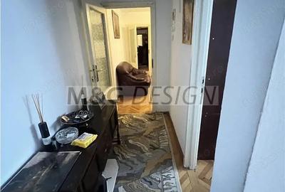 Apartament cu 4 camere semidecomandat în Central - 3
