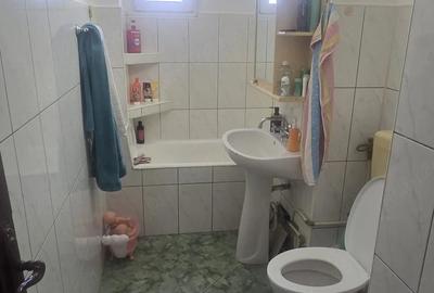 Garsonieră decomandată în Soarelui
