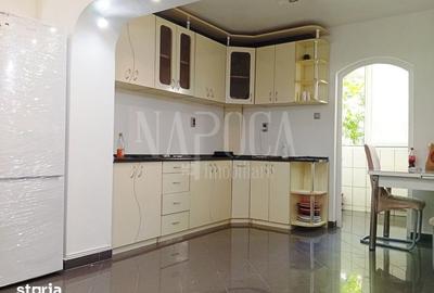 Apartament cu 3 camere decomandat, mobilat în Rogerius - 3