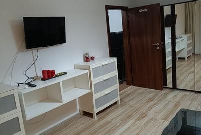 Apartament cu 2 camere decomandat în Central - 2