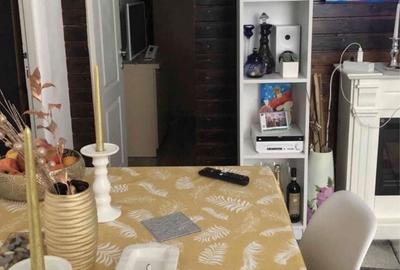 Casă cu 4 camere în Central - 1