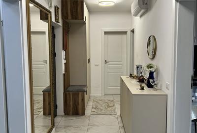 Apartament cu 3 camere, mobilat în 1 Mai - 1