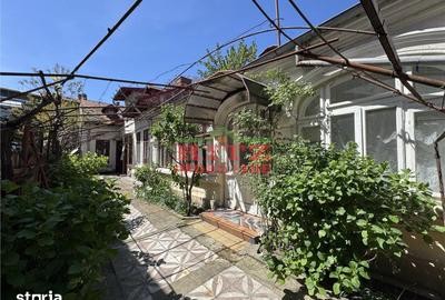 Casă cu 4 camere cu Teren 211 Mp în Orașul de Jos - 2