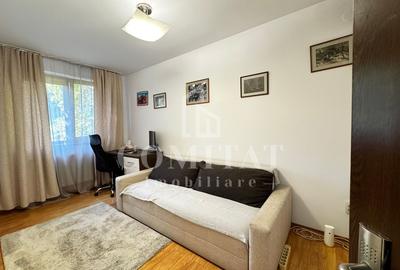 Apartament cu 3 camere semidecomandat, mobilat în Gheorgheni