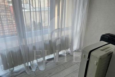 Apartament cu 3 camere decomandat în Central - 6