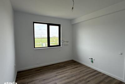Casă cu 5 camere cu Teren 615 Mp în Dragomirești-Vale