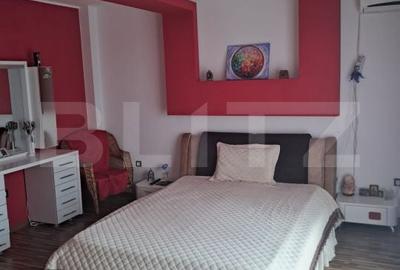Casă cu 7 camere cu Teren 1000 Mp în Șendreni - 12