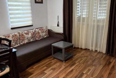 Apartament cu 2 camere decomandat în Apărătorii Patriei - 5