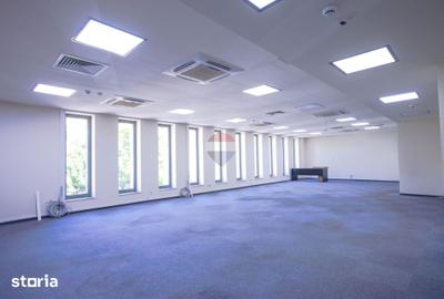 Spațiu comercial, de 118 mp, în Central