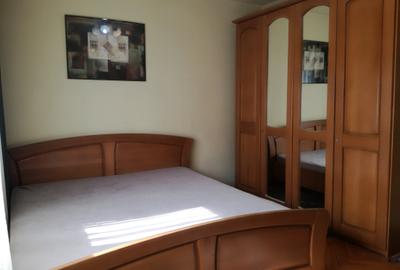 Apartament cu 2 camere decomandat în Bucovina