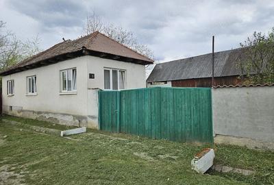 Casă cu 3 camere cu Teren 772 Mp în Exterior Vest - 2