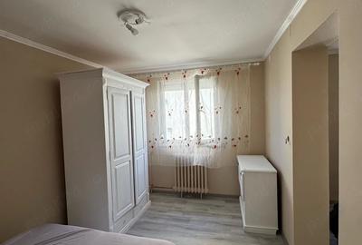 Garsonieră semidecomandată în Decebal - 1