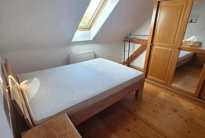 Apartament cu 5 camere semidecomandat în Central