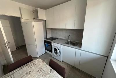 Apartament cu 2 camere decomandat în Florești