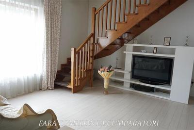 Duplex cu 7 camere cu Canalizare în 1 Mai - 2