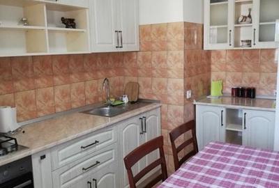 Apartament cu 3 camere decomandat în Central - 4