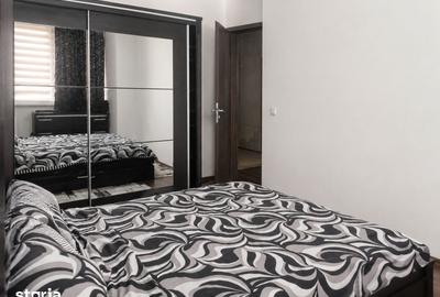 Apartament cu 3 camere decomandat în Soarelui