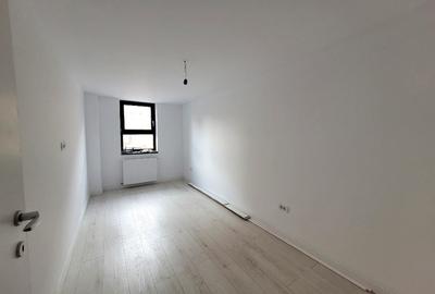 Apartament cu 3 camere decomandat, mobilat în Colentina - 13