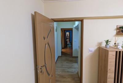 Apartament cu 3 camere în Central - 1