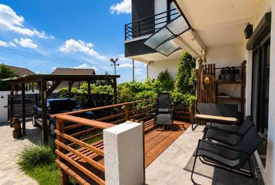 Duplex cu 4 camere cu Canalizare în Lumina - 1