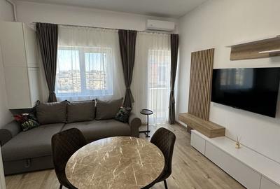 Apartament cu 2 camere semidecomandat în Giroc