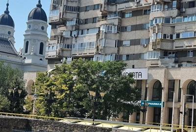 Apartament cu 3 camere decomandat în Ultracentral