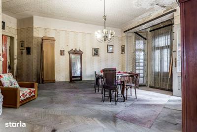 Apartament cu 4 camere decomandat în Ultracentral