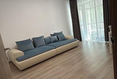Apartament cu 2 camere decomandat, mobilat în Victoriei