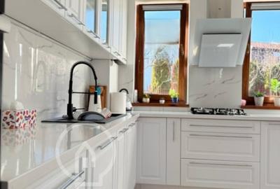 Duplex cu 4 camere cu Canalizare în Bună Ziua - 2