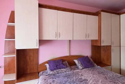 Apartament cu 3 camere decomandat în Cantemir - 12