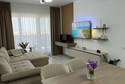 Apartament cu 2 camere decomandat în Titan