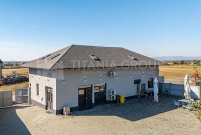 Casă individuală cu 6 camere cu Canalizare în Mărcuș
