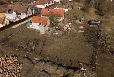 Casă individuală cu 2 camere cu Canalizare în Șoimoș - 10