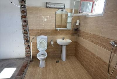 Casă cu 4 camere în Central - 3