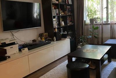 Apartament cu 3 camere decomandat în Central - 9