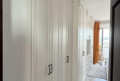 Apartament cu 3 camere decomandat în Paltin