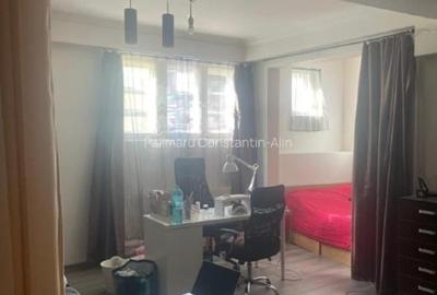 Apartament cu 2 camere semidecomandat, mobilat în Moșilor