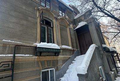 Casă individuală cu 10 camere cu Teren 320 Mp în Grădina Icoanei - 6