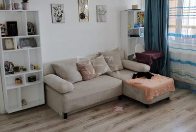 Apartament cu 2 camere semidecomandat, mobilat în Berceni