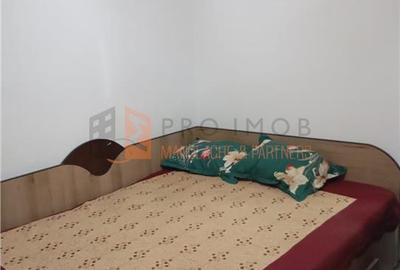 Garsonieră decomandată, mobilată în 1 Decembrie - 1
