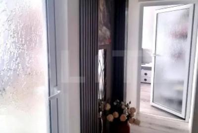 Apartament cu 3 camere decomandat în Micro 4 - 6