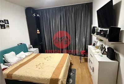 Apartament cu 2 camere decomandat în CET
