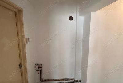 Apartament cu 3 camere decomandat în Micro 16 - 3