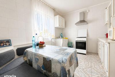 Casă cu 2 camere cu Teren 257 Mp în Dobroești