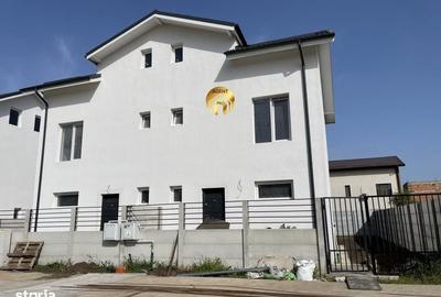 Casă cu 4 camere în Alexandriei
