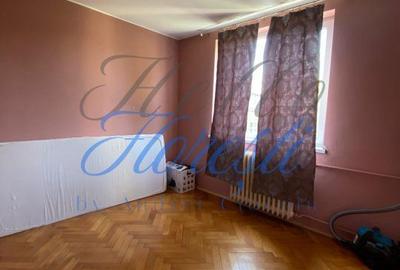 Apartament cu 3 camere decomandat în Plopilor - 1