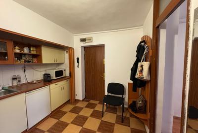 Apartament cu 2 camere decomandat, mobilat în Știrbei Vodă - 9